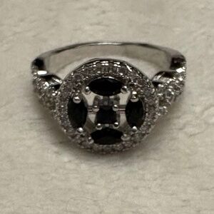 Women's Size 7 1.25ctw Created Onyx & Created Fine White Sapphire Ring